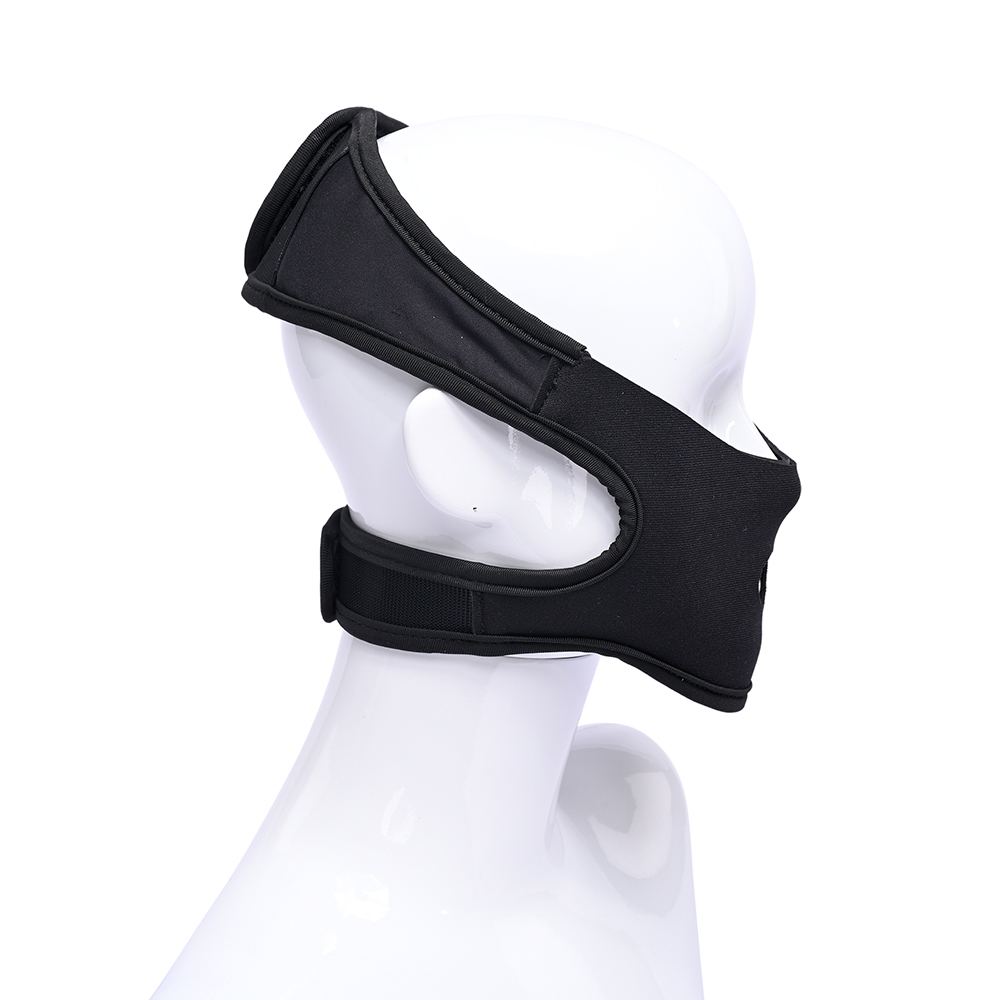 Ss Pivot In Your Face Strap On soft-touch blindfold for sensual restraint