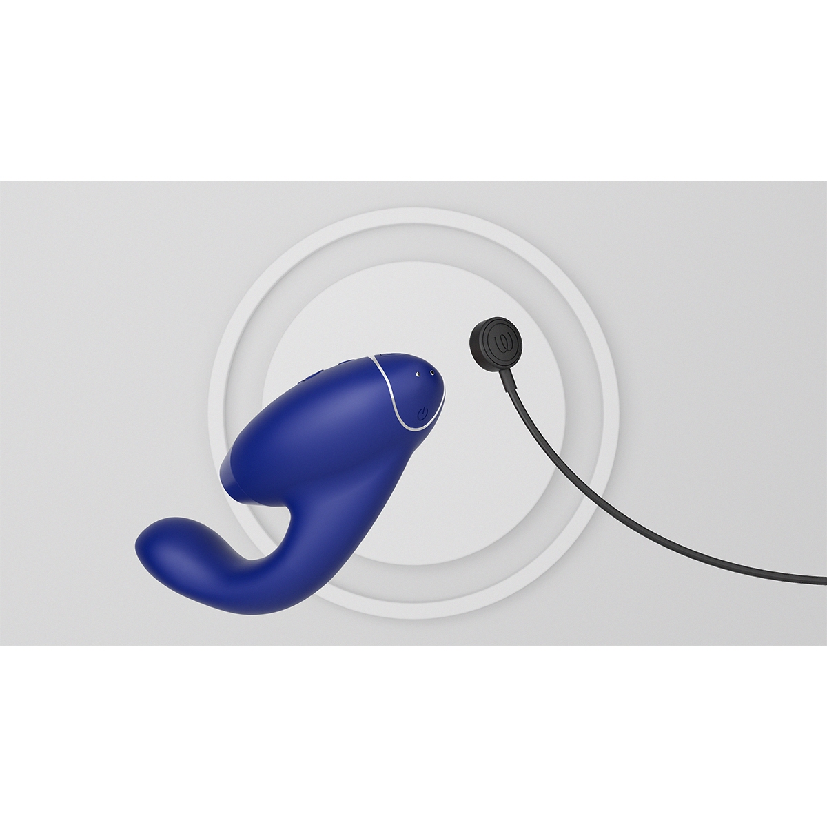 Product image of the  Womanizer vibrator on clean background