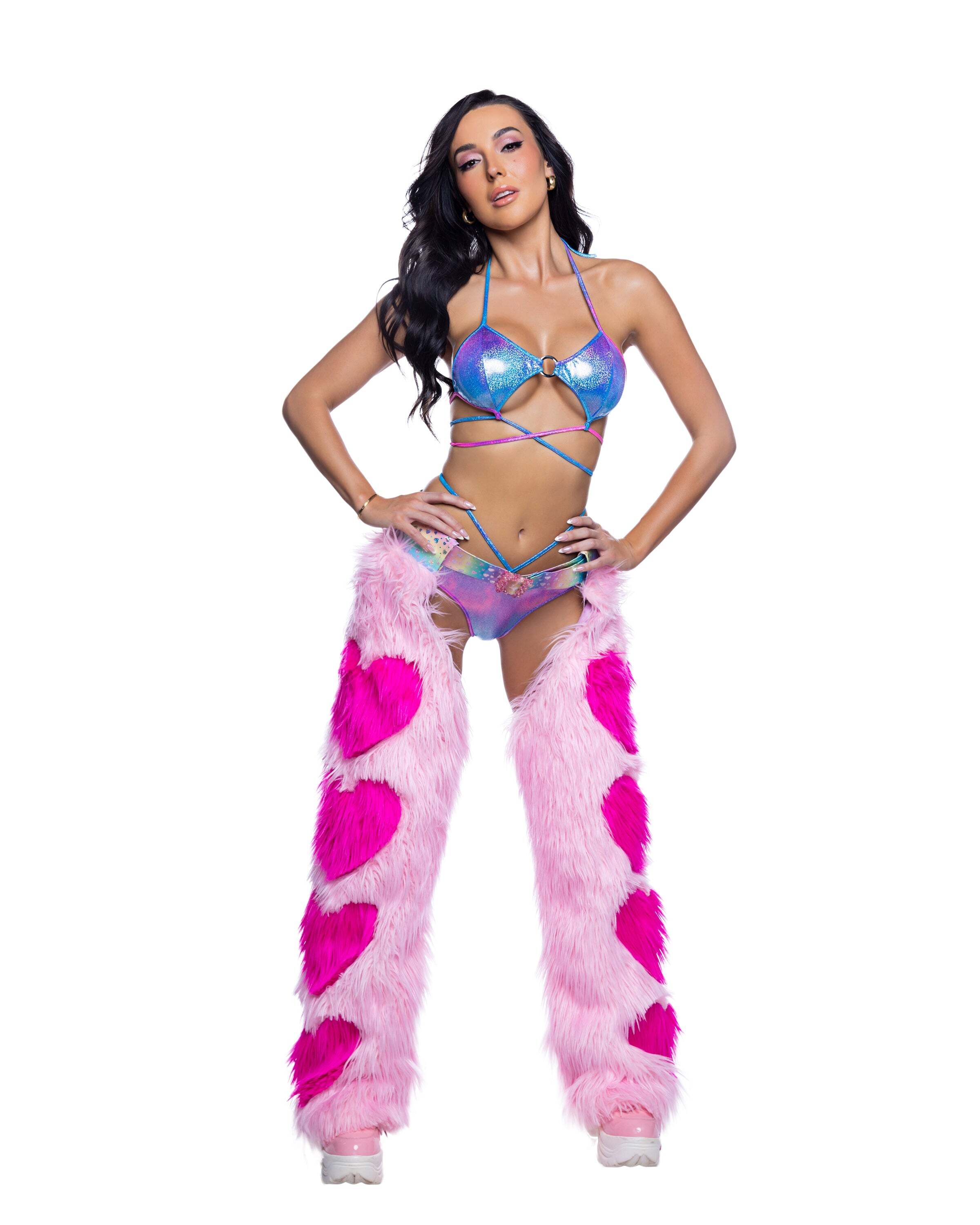 and extra leggy drama and festival-ready styling.