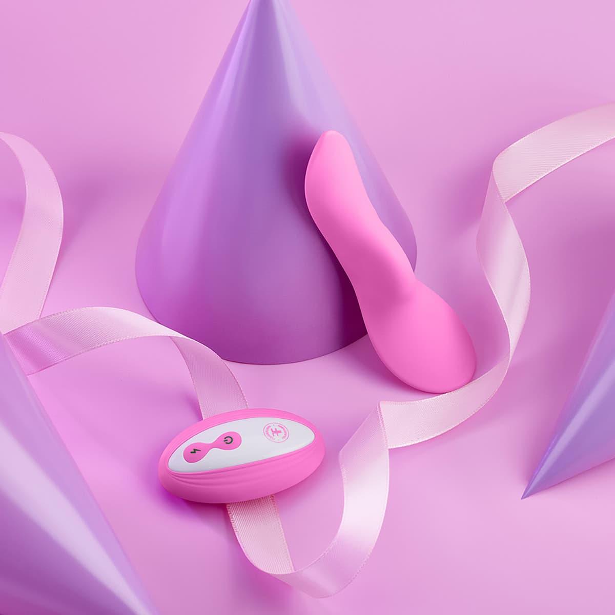 Buy a FemmeFunn Unda Pink vibrator.