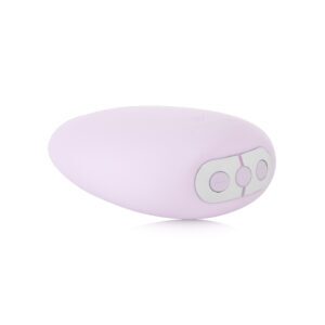 Je Joue vibrator MiMi Soft Lilac shown in hand for scale
