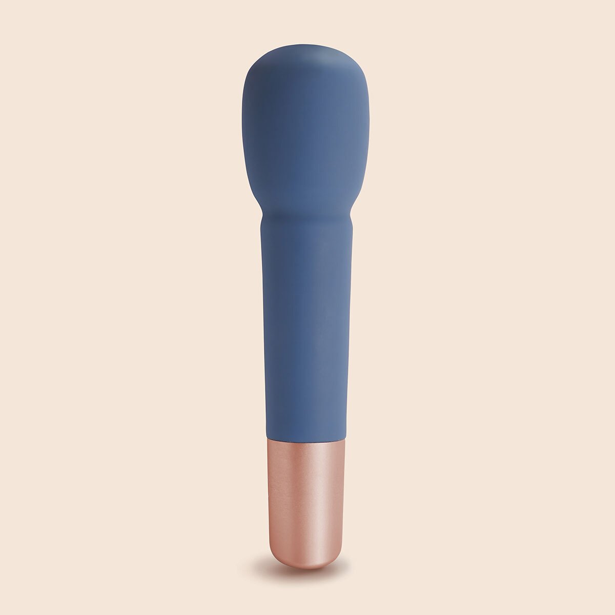 Product image of the  Deia vibrator on clean background