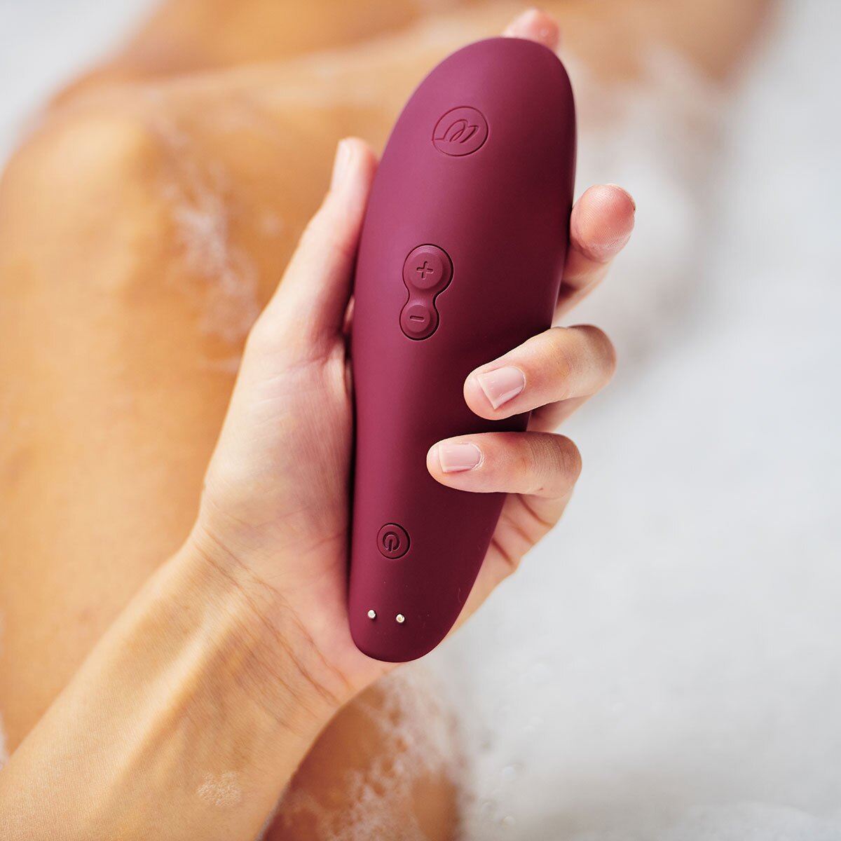 Close-up of the  Womanizer vibrator for texture detail