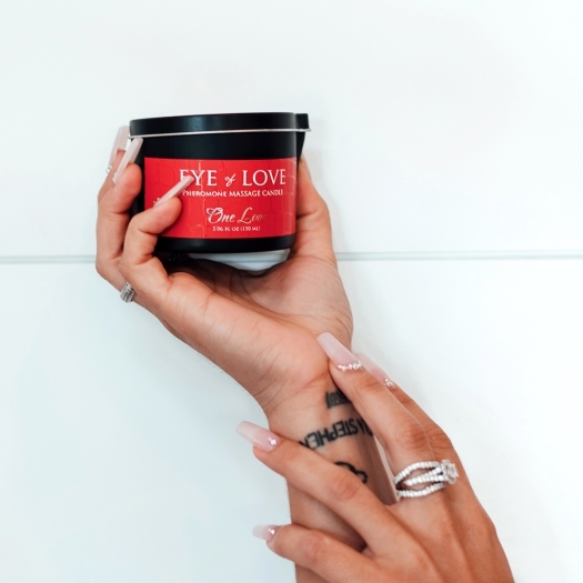 Buy Eye of Love Pheromone Massage Candle 150ml One Love (F to M) for her or him.