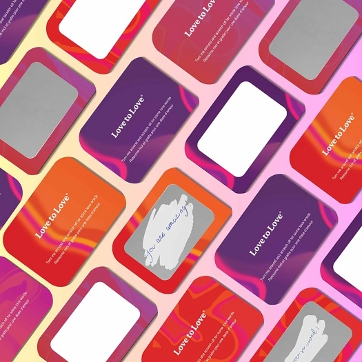 Buy  Love to Love Glimmers Scratch Massage Kit book for her.