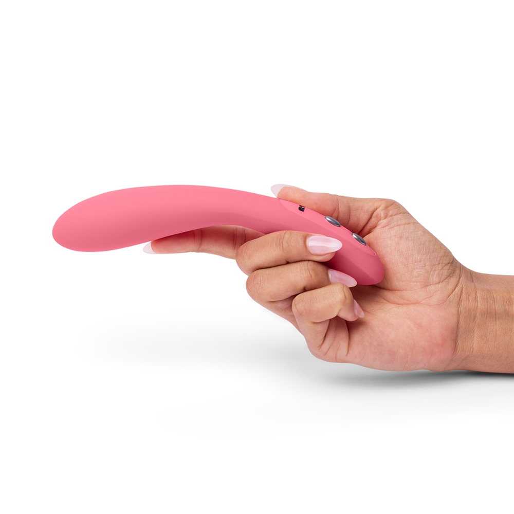 Close-up of the  Je Joue vibrator for texture detail