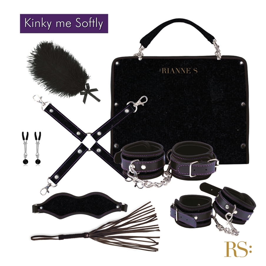 Feel sexy wearing sexy nipple covers  Kinky Me Softly Bondage Kit Black! Wearing Kinky Me Softly Bondage Kit Black nipples covers by Rianne S can be fun and sexy!