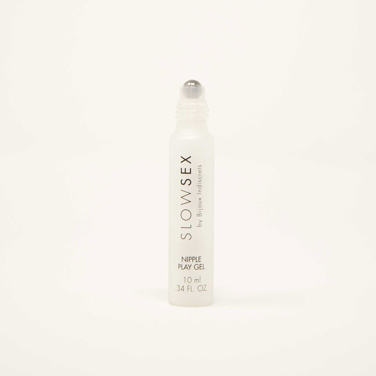 Close-up of the  Bijoux Indiscrets vibrator for texture detail