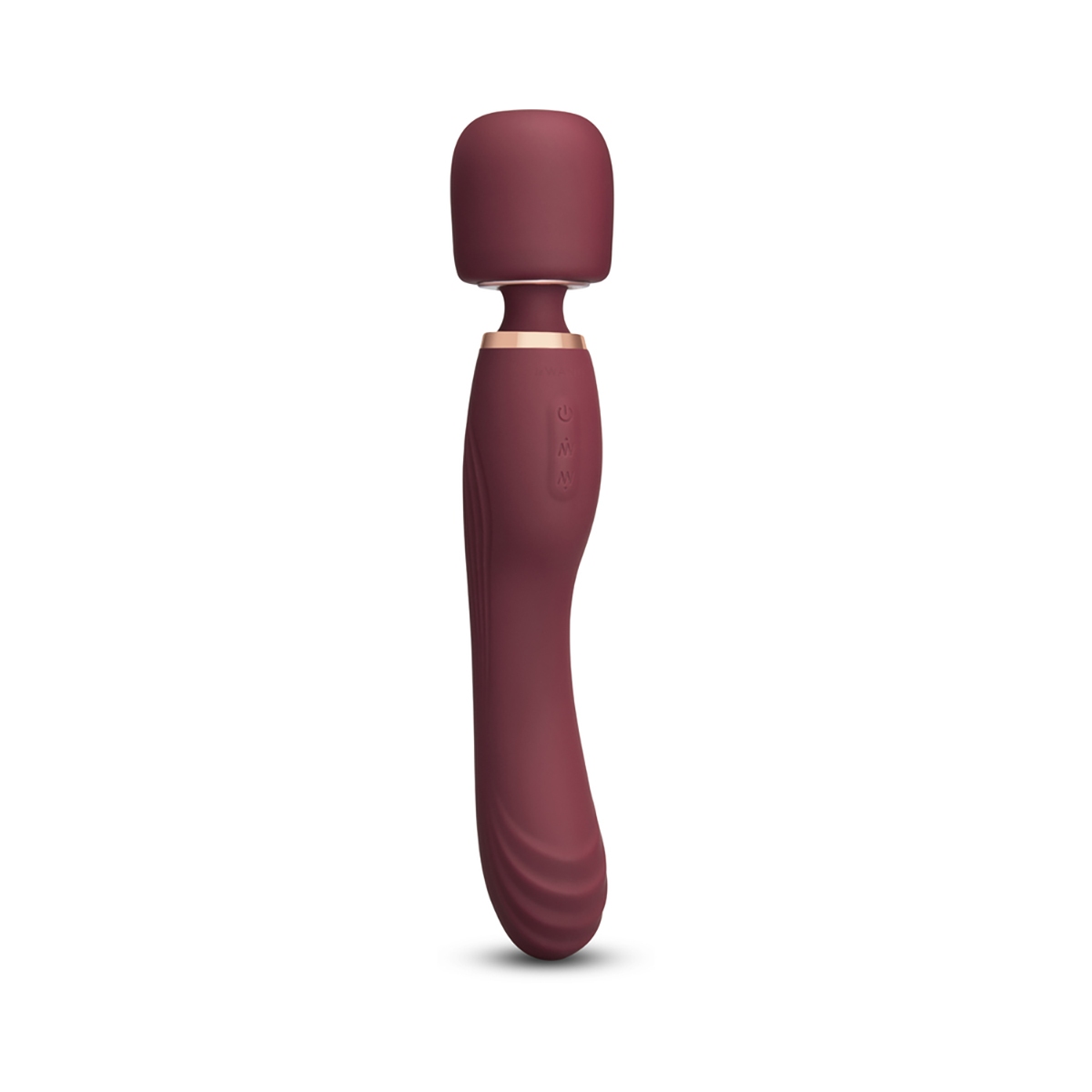 Le Wand vibrator Flat Top Fusion G shown in hand for scale