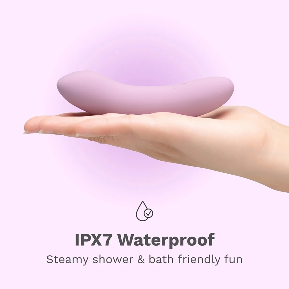 Product image of the  Le-Wand vibrator on clean background
